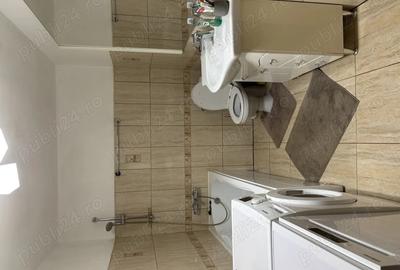 Casă cu 6 camere cu Teren 490 Mp în Vulcan - 1