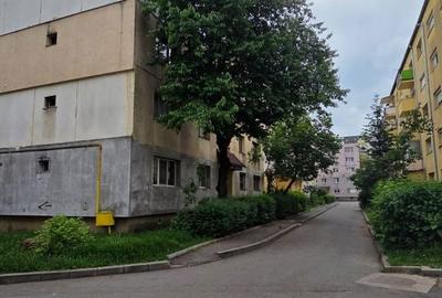 Apartament cu 3 camere în Micro 16 - 15