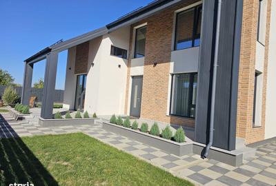 Casă cu 4 camere cu Teren 700 Mp în Bârnova - 2