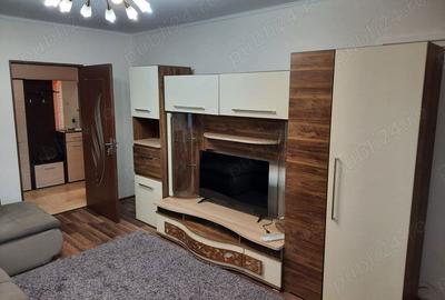 Apartament cu 2 camere decomandat în Dâmbu Pietros - 2