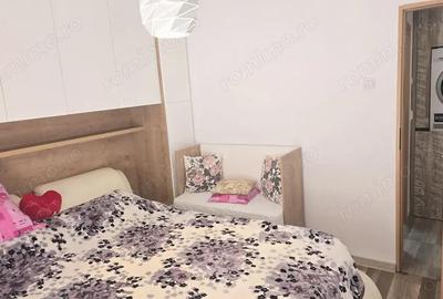 Apartament cu 2 camere decomandat în 22 Decembrie - 20