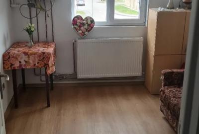 Garsonieră decomandată în Central - 1