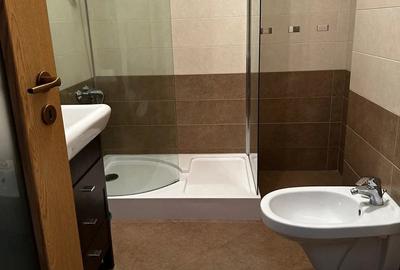 Apartament cu 3 camere semidecomandat în Aradului - 5