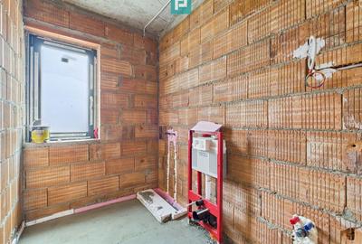 Casă cu 4 camere cu Teren 365 Mp în Central - 9