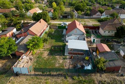 Casă individuală cu 3 camere cu Canalizare în Turnu - 14