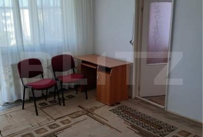 Apartament cu 2 camere, semidecomandat , zona 9 Mai - 2
