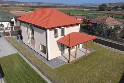 Casă cu 5 camere cu Teren 601 Mp în Central - 15