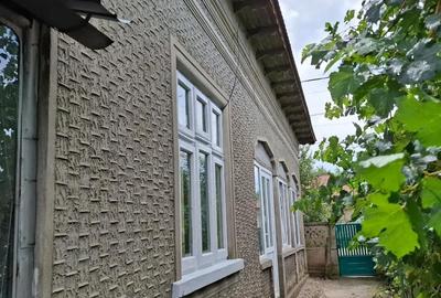 Casă cu 6 camere în Ștorobăneasa - 10