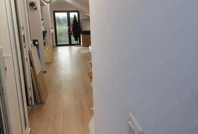 Casă cu 4 camere în Central - 3
