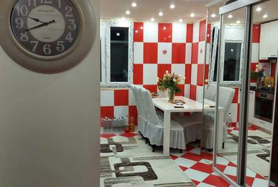 Apartament cu 3 camere decomandat în Berceni - 1