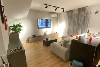 De Inchiriat Apartament 3 Camere de Lux, pe 2 Nivele, Sebastian sect.5 - 1