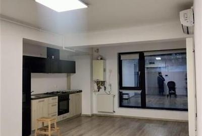 Apartament cu 3 camere decomandat, mobilat în Calea Călărașilor