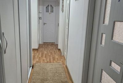 Apartament cu 4 camere decomandat în Cornitoiu - 6