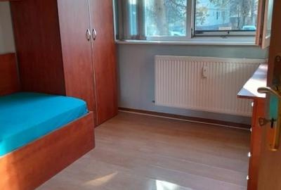 Apartament cu 3 camere decomandat, mobilat în Titan - 3