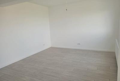 Ap 2 Camere Auchan Titan Acces Metrou si Transport S.T.B - 4