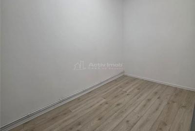Apartament cu 3 camere semidecomandat în Micro 9 - 2
