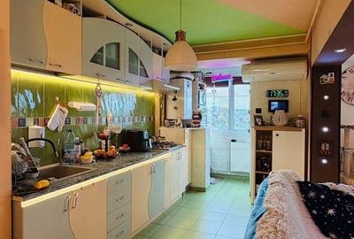 Apartament cu 4 camere în Mazepa 1 - 12