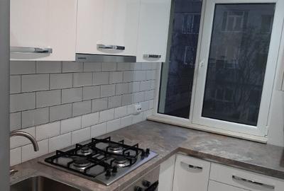 Apartament 3 camere situat in zona Lama - 8