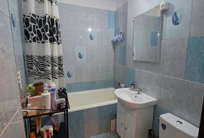 Apartament cu 2 camere semidecomandat, mobilat în P-ța Muncii - 2