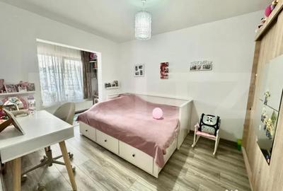 Apartament cu 3 camere decomandat în Central - 4