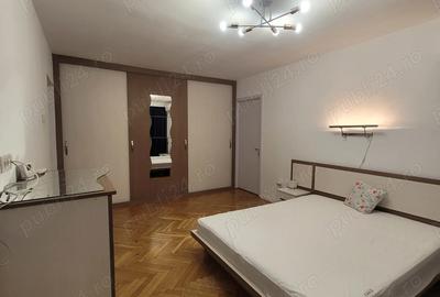 Proprietari inchiriem 3 camere ultracentral CONSTAN?A - 9