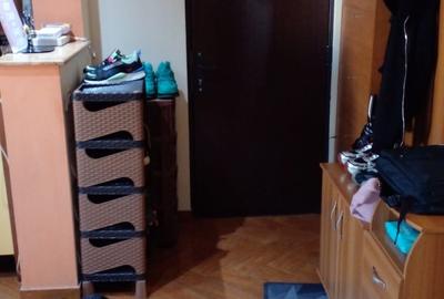 Apartament cu 3 camere semidecomandat în Drumul Taberei - 7