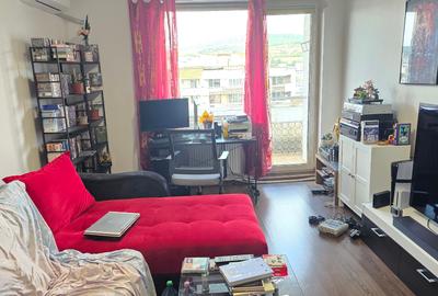 Apartament cu 2 camere decomandat în 22 Decembrie - 2