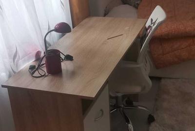 Apartament cu 2 camere decomandat în Piața Armatei - 2