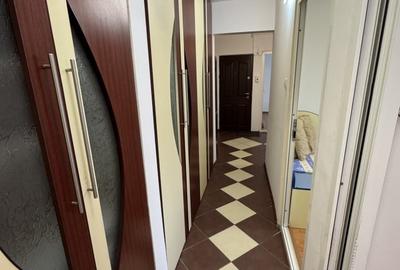 Apartament cu 3 camere decomandat, mobilat în Malu Roșu - 8