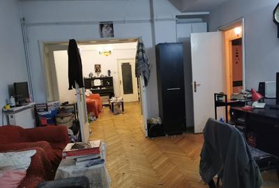 Apartament cu 3 camere semidecomandat în Universitate - 2