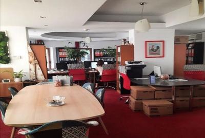 Duplex cu 15 camere cu Canalizare în Aviatorilor - 3