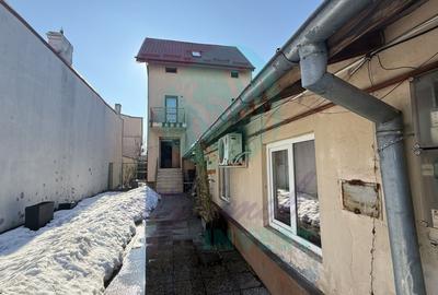 Casă individuală cu 4 camere cu Canalizare în Eroii Revoluției - 9