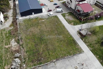 Moldova Noua, Teren Drept Intravilan 1628 Mp., pe malul Duna - 2