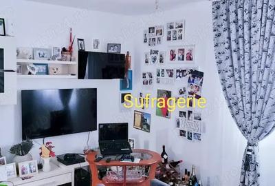 Vand apartament cu 4 camere Vand apartament cu 4 camere - 2