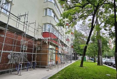 Apartament cu 4 camere în Sud - 1