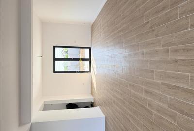 Casă individuală cu 4 camere cu Teren 455 Mp în Berceni - 3