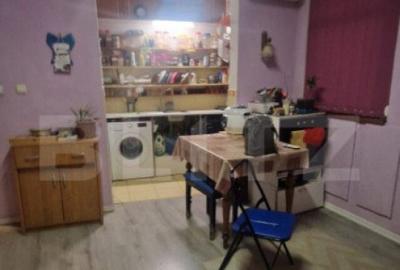 Casa cu 2 corpuri in curte, individuala, 7 camere, 150 mp, - 9