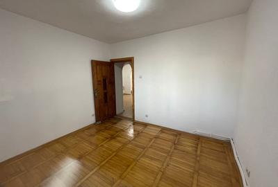 Apartament 3 camere Calea Nationala zona Util - 2