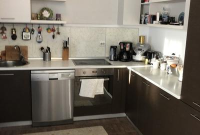 Casă cu 6 camere cu Teren 286 Mp în Eroii Revoluției - 2