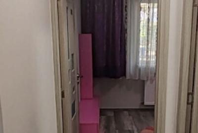 Inchiriez Apartament 2 camere Crisan 2 - 4