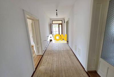 Casă individuală cu 4 camere cu Canalizare în Cetate - 13