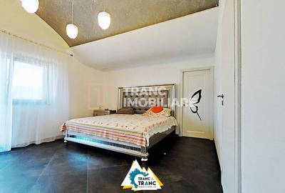 Casă cu 4 camere cu Teren 956 Mp în Livada - 13