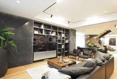 Penthouse cu 4 camere decomandat, mobilat în Primăverii - 4