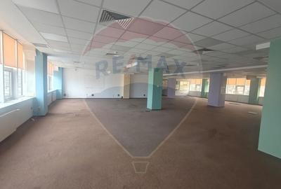 Spațiu de birouri de 350mp de închiriat în Zorilor - 1