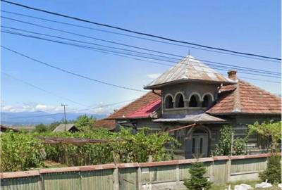 Casă cu 4 camere în Dănești - 2