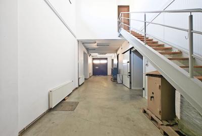 Hala cu spatii frig + birouri - Zona Freidorf - 2