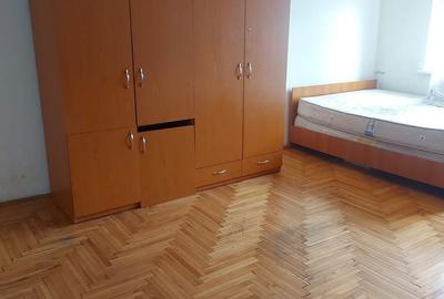 Garsonieră decomandată în Central - 7