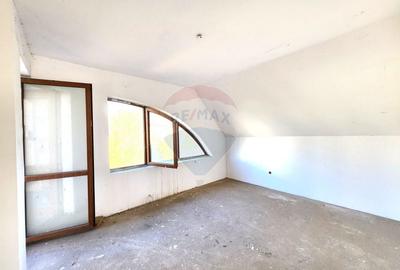 Casă cu 5 camere cu Teren 450 Mp în Aviației - 5