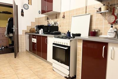 Apartament 4 camere, 120mp utili, cladire istorica, parter -   Central - 7