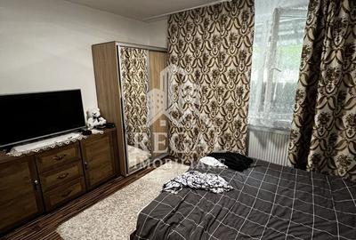 Apartament cu 2 camere semidecomandat, mobilat în Central - 1